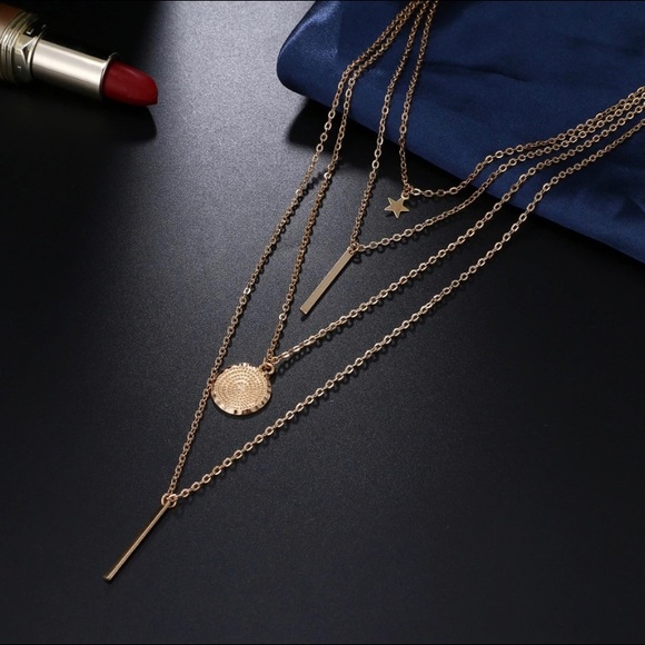 Boho Multi-Layered Pendant Necklace - Picture 3 of 5